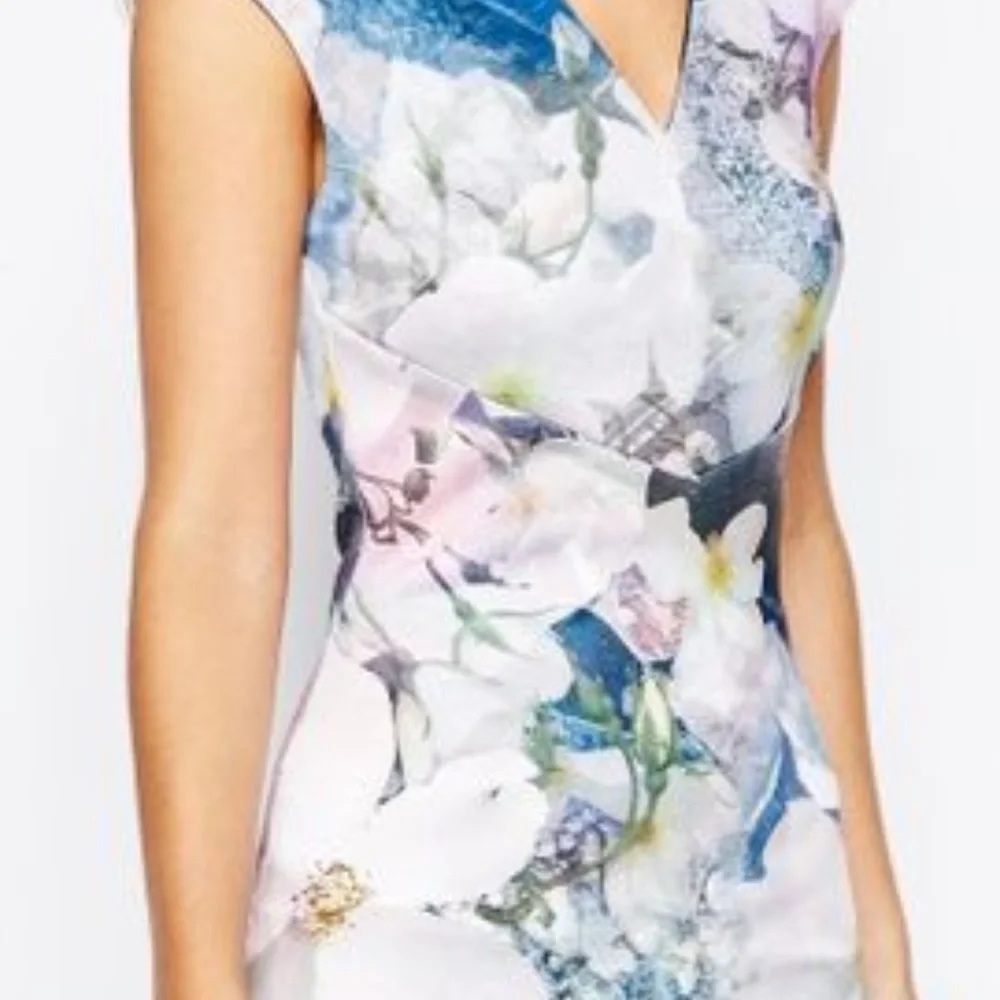 COPY - Ted Baker BodyCon Dress size 3 - Picture 1 of 10